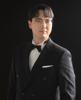 베이스 김지형